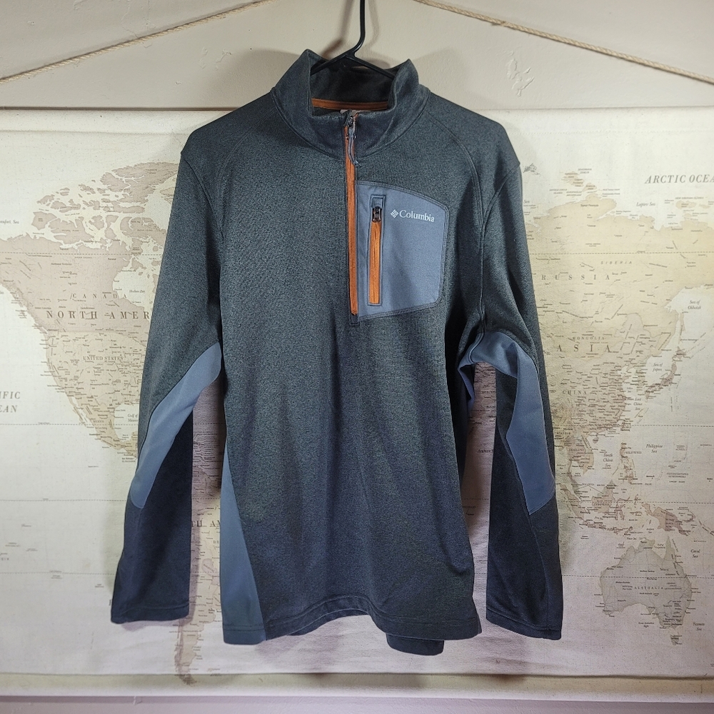 Columbia pullover sweater.